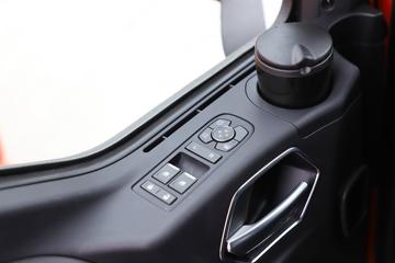 �й����� �ǵ¿�SITRAK G7S�ؿ� ����� 560���� 6X4 LNG�Զ���ǣ����ͼƬ