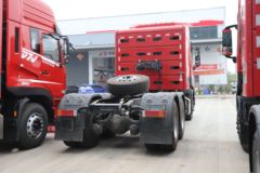东风新疆 天龙KL燃气 500马力 6X4 CNG牵引车(东风14档)(带液缓)(DFV4258GP6C)