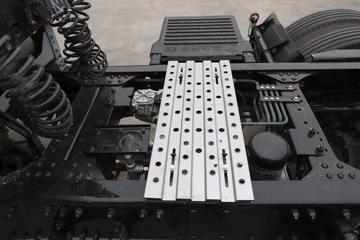 �ൺ��� JH5�ؿ� 480���� 6X4 LNGǣ����(435����)(CA4250P2K8T1NE6A80)ͼƬ