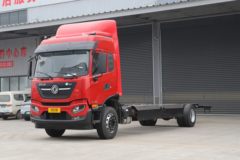 东风新疆 天锦KR燃气 260马力 4X2 9.6米CNG厢式载货车(DFV5182XXYGP6N)