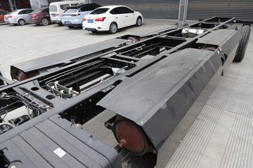 ½ KRȼ 260 4X2 9.6CNGʽػ(DFV5182XXYGP6N)ͼƬ