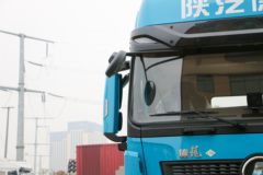 陕汽重卡 德龙X3000 经典版 480马力 6X4 LNG牵引车(SX4259XD4TLQ1)