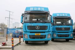 陕汽重卡 德龙X3000 经典版 480马力 6X4 LNG牵引车(SX4259XD4TLQ1)