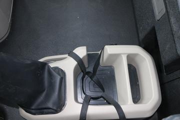 �й����� HOWO Max�ؿ� ���ݰ� 480���� 6X4 LNGǣ����ͼƬ