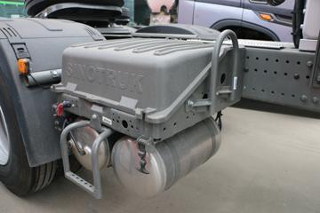 �й����� HOWO Max�ؿ� ���ݰ� 480���� 6X4 LNGǣ����ͼƬ