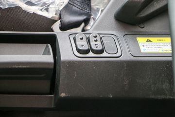 �����ؿ� ����X5000S �콢�� 560���� 6X4 LNGǣ����(Һ��)(SX4259XE4TLQ3)ͼƬ