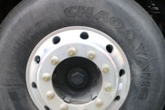 陕汽重卡 德龙X5000S 旗舰版 560马力 6X4 LNG牵引车(液缓)(SX4259XE4TLQ3)