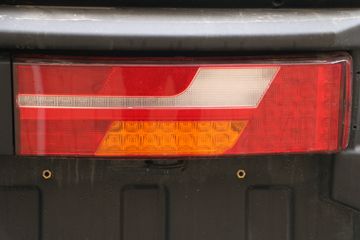 �����ؿ� ����X6000 ݼӢ�� 560���� 6X4 LNG�Զ���ǣ����(SX4259GE4TLQ2)ͼƬ