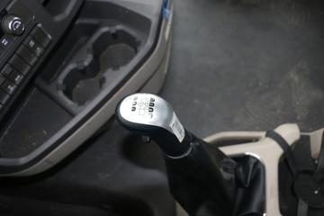 �й����� HOWO Max�ؿ� ���ݰ� 460���� 6X4 CNGǣ����(ZZ4257V424KF1CH)ͼƬ