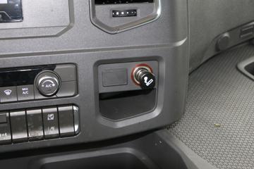 �й����� HOWO Max�ؿ� ���ݰ� 460���� 6X4 CNGǣ����(ZZ4257V424KF1CH)ͼƬ