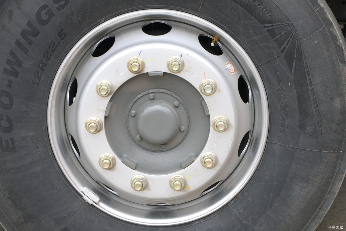 �й����� HOWO Max�ؿ� ���ݰ� 460���� 6X4 CNGǣ��������                                                