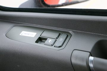 �й����� HOWO Max�ؿ� ���ݰ� 460���� 6X4 CNGǣ����(��ɫ)(ZZ4257V424KF1CH)ͼƬ