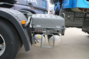 й HOWO Maxؿ ݰ 460 6X4 CNGǣ(ɫ)(ZZ4257V424KF1CH)ͼƬ
