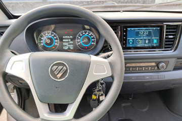 ���� ����V1 3.2�׵��Ŵ��綯��ʽ΢�� ��γ41.86kWhͼƬ