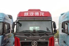 陕汽重卡 德龙X5000S 旗舰版 560马力 6X4 LNG牵引车(液缓)(红色)(SX4259XE4TLQ3)