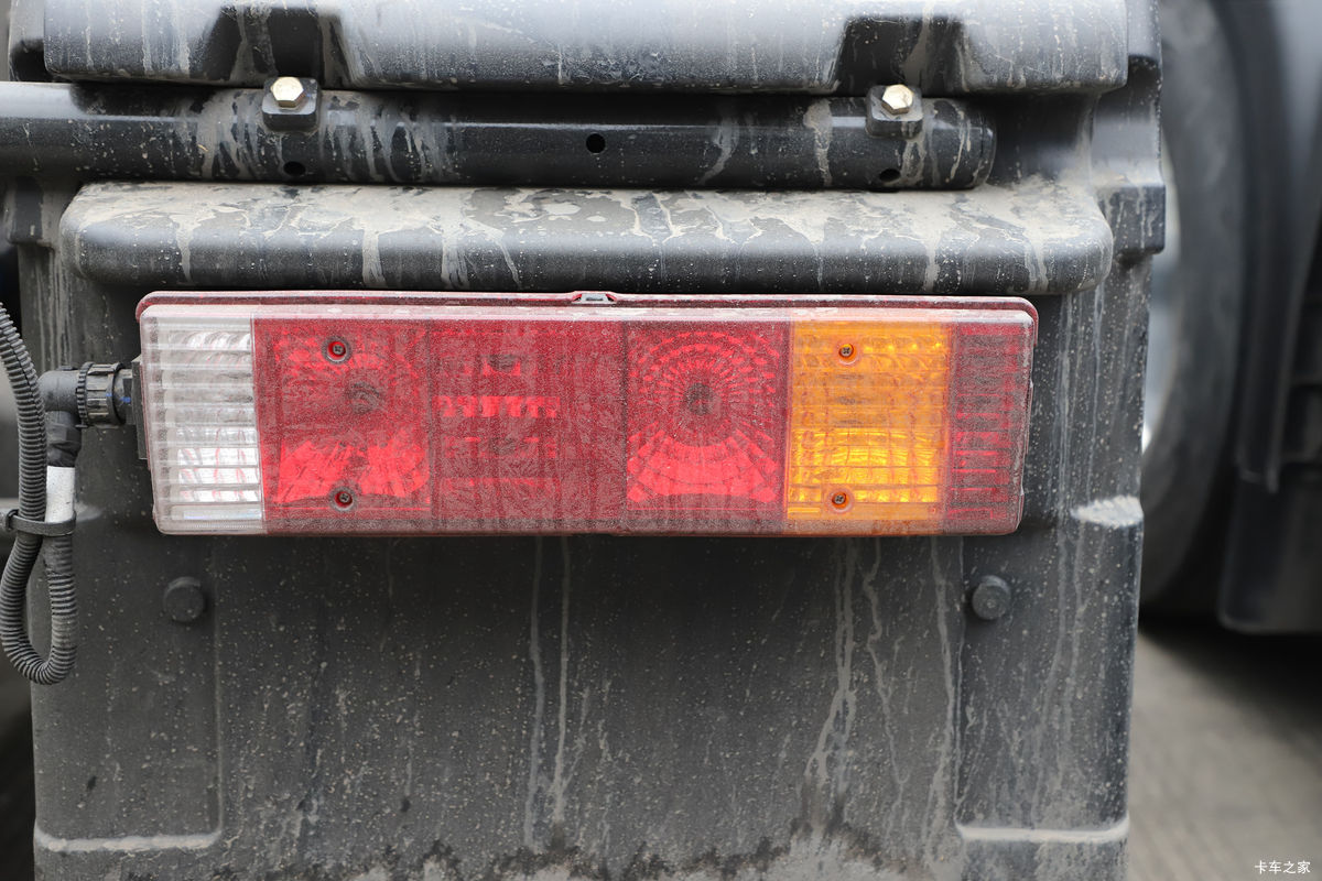 ؿ X5000S 콢 560 6X4 LNGǣ(Һ)(ɫ)(SX4259XE4TLQ3)                                                