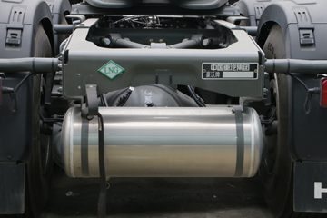 йHOWO Maxؿ ݰ 480 6X4 LNGǣͼƬ