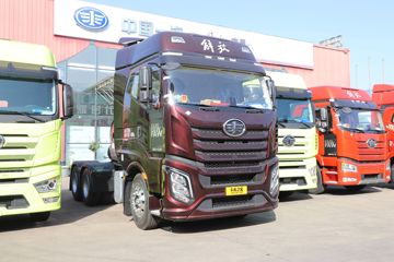 一汽解放 J6V重卡 经典版 530马力 6X4 LNG牵引车(液缓)(CA4250P66M25T1E6)