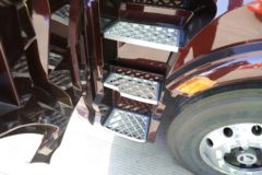 一汽解放 J6V重卡 精英版 530马力 6X4 LNG牵引车(液缓)(速比3.545)(CA4250P66M25T1E6)