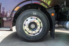一汽解放 J6V重卡 精英版 530马力 6X4 LNG牵引车(液缓)(速比3.545)(CA4250P66M25T1E6)