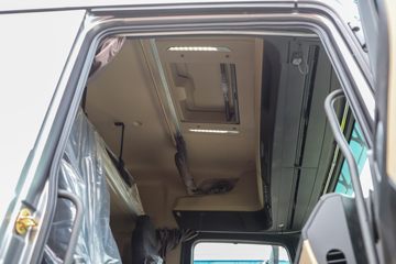 ���� ŷ��EST 530���� 6X4 LNG�Զ���ǣ����ͼƬ