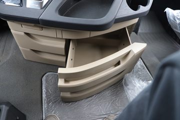 ���� ŷ��EST 530���� 6X4 LNG�Զ���ǣ����ͼƬ