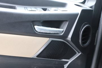 ���� ŷ��EST 530���� 6X4 LNG�Զ���ǣ����ͼƬ