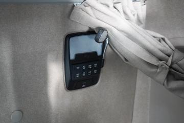 �����ؿ� ����X6000 �콢�� 700���� 6X4 LNG�Զ���ǣ����(Һ��)(SX4259GE4TLQ5)ͼƬ