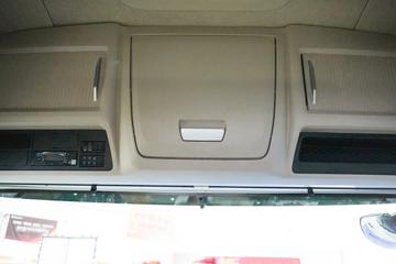 �����ؿ� ����X6000 �콢�� 700���� 6X4 LNG�Զ���ǣ����(Һ��)(SX4259GE4TLQ5)ͼƬ