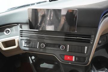 �����ؿ� ����X6000 �콢�� 700���� 6X4 LNG�Զ���ǣ����(Һ��)(SX4259GE4TLQ5)ͼƬ