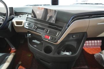 �����ؿ� ����X6000 �콢�� 700���� 6X4 LNG�Զ���ǣ����(Һ��)(SX4259GE4TLQ5)ͼƬ