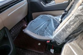 德龙X6000&nbsp;牵引车驾驶室                                               图片