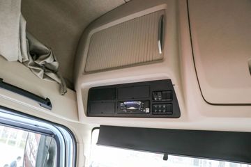 �����ؿ� ����X6000 �콢�� 840���� 6X4 �Զ���ǣ����(Һ��)ͼƬ