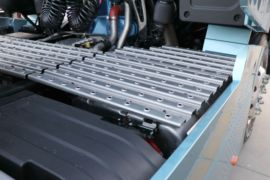 德龙X6000&nbsp;牵引车底盘                                                图片