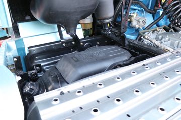 �����ؿ� ����X6000 �콢�� 840���� 6X4 �Զ���ǣ����(Һ��)ͼƬ