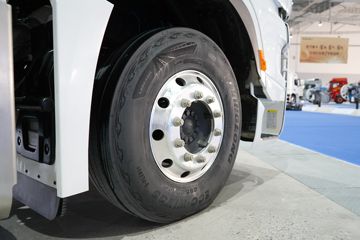 �����ؿ� ����X6000 �콢�� 580���� 6X4 ����/LNG˫ȼ��ǣ����(Һ��)ͼƬ