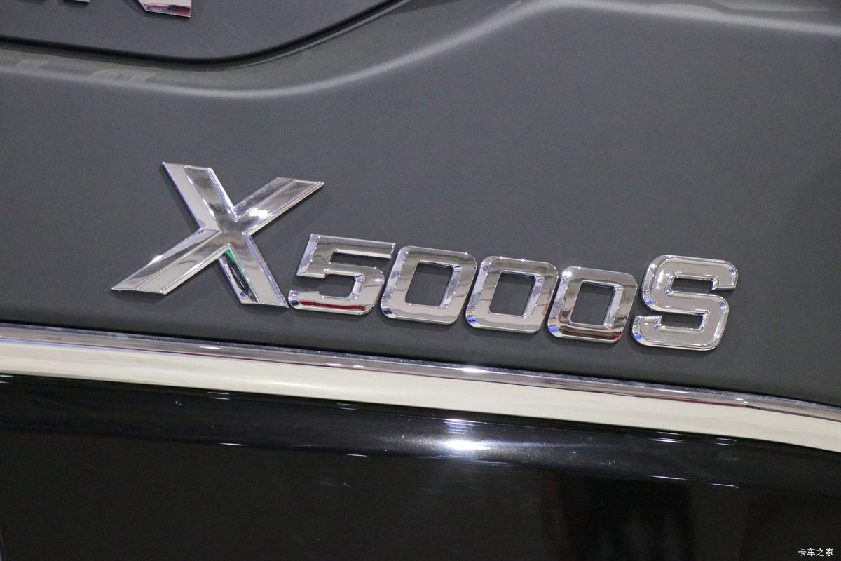 ؿ X5000S  480 8X4 9.5CNGԶդʽػ(SX5319CCYXD456T-S)                                                