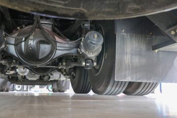 �����ؿ� ����X5000S ����� 480���� 8X4 9.5��CNG�Զ�����դʽ�ػ���ͼƬ