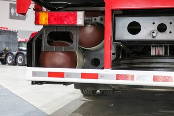 �����ؿ� ����X5000S ����� 480���� 8X4 9.5��CNG�Զ�����դʽ�ػ���ͼƬ