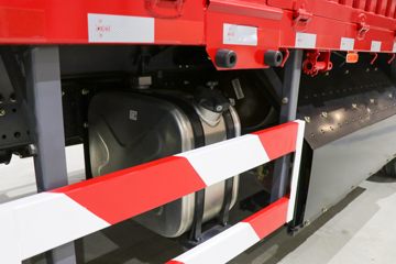 �����ؿ� ����X5000S ����� 480���� 8X4 9.5��CNG�Զ�����դʽ�ػ���ͼƬ