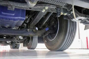 �����ؿ� ����X5000S ����� 480���� 8X4 9.5��CNG�Զ�����դʽ�ػ���ͼƬ