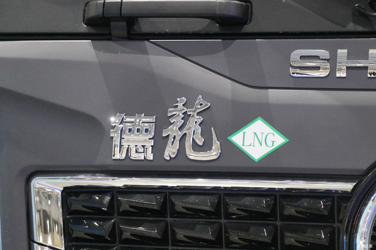 ؿ X5000 콢 530 6X4 LNGԶǣ(Һ)                                                