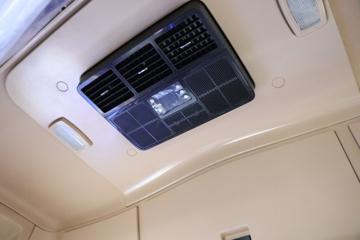 �����ؿ� ����X5000 �콢�� 530���� 6X4 LNG�Զ���ǣ����(Һ��)ͼƬ