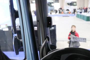 �����ؿ� ����X5000 �콢�� 530���� 6X4 LNG�Զ���ǣ����(Һ��)ͼƬ