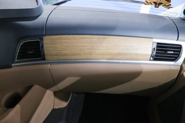 �����ؿ� ����X5000 �콢�� 530���� 6X4 LNG�Զ���ǣ����(Һ��)ͼƬ