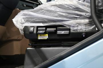 �����ؿ� ����X5000 �콢�� 530���� 6X4 LNG�Զ���ǣ����(Һ��)ͼƬ