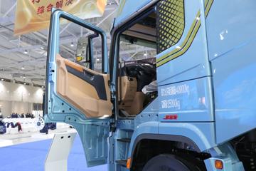 �����ؿ� ����X5000 �콢�� 530���� 6X4 LNG�Զ���ǣ����(Һ��)ͼƬ