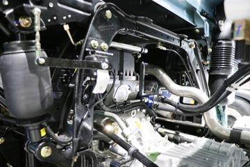 �����ؿ� ����X5000 �콢�� 530���� 6X4 LNG�Զ���ǣ����(Һ��)ͼƬ