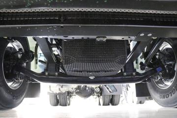 �����ؿ� ����X5000 �콢�� 530���� 6X4 LNG�Զ���ǣ����(Һ��)ͼƬ