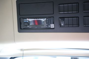 �����ؿ� ����X5000 ����� 530���� 6X4 CNGǣ����(SX4259XD4TF1)ͼƬ